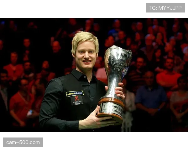 诺丁汉森林主场设献花区，悼念传奇罗伯逊