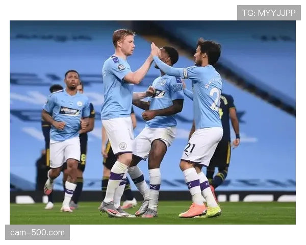 特写:斯坦福桥大雨中,切尔西小将首次英超首发即破门激动落泪。 特写:斯坦福桥大雨中,切尔西小将首次英超首发即破门激动落泪。