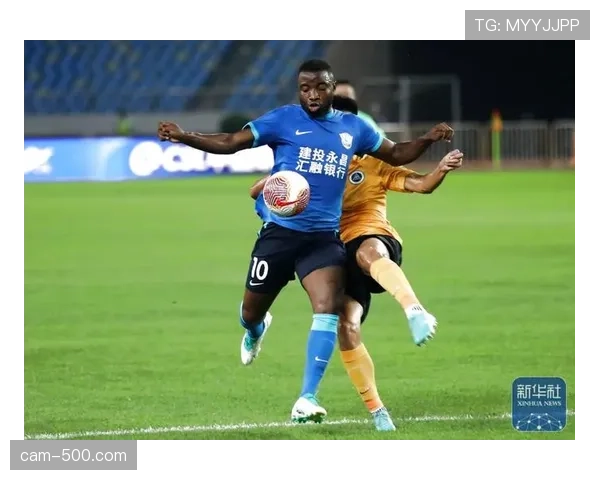 沧州雄狮4-1大胜深圳队,取得赛季首胜 沧州雄狮4-1大胜深圳队,取得赛季首胜