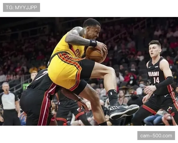 流言:老鹰队被曝休赛期将倾听关于特雷-杨的所有报价 流言:老鹰队被曝休赛期将倾听关于特雷-杨的所有报价