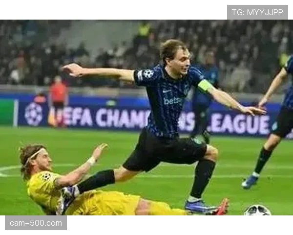 沃尔夫斯堡两球领先柏林联合，保级希望重燃